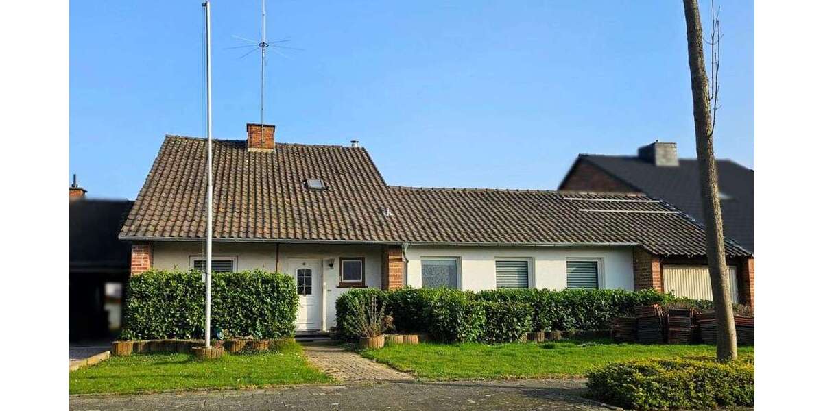 Einfamilienhaus Heinsberg - 4 Zimmer, 100 m&sup2;, 179.000&euro; | Angebot:25634327