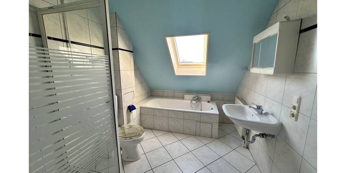 Einfamilienhaus Roetgen - 9 Zimmer, 280 m&sup2;, 890.000&euro; | Angebot:25971023