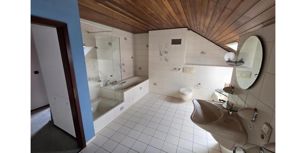Maisonettenwohnung Eschweiler - 3.5 Zimmer, 115 m&sup2;, 289.000&euro; | Angebot:27024032