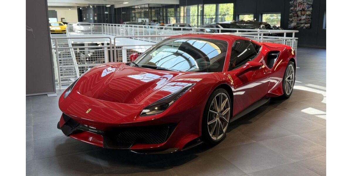 Ferrari 488 Pista 5.555 km 699.000 &euro; Eschweiler 52249
