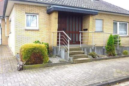 Haus Baesweiler - 5 Zimmer, 150 m&sup2;, 300.000&euro; | Angebot:25671392