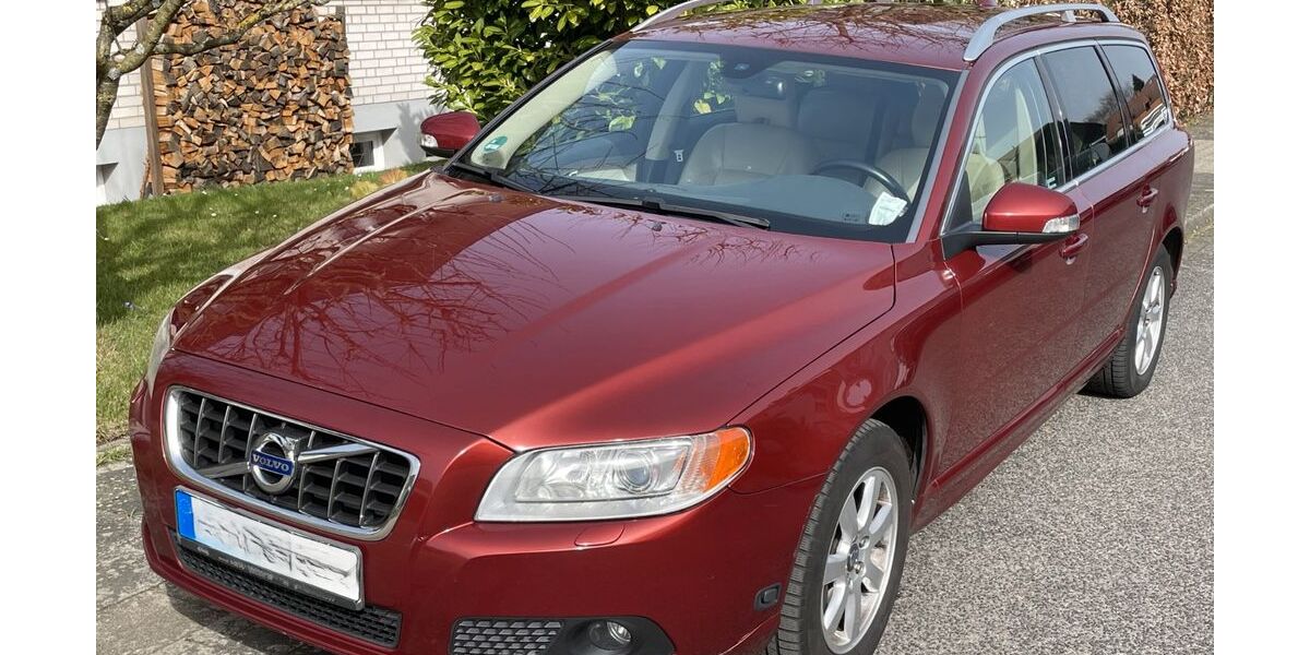 Volvo V70 247.700 km 7.200 &euro; Aachen 52076