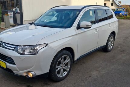Mitsubishi Outlander 238.000 km 5.990 &euro; Eschweiler 52249