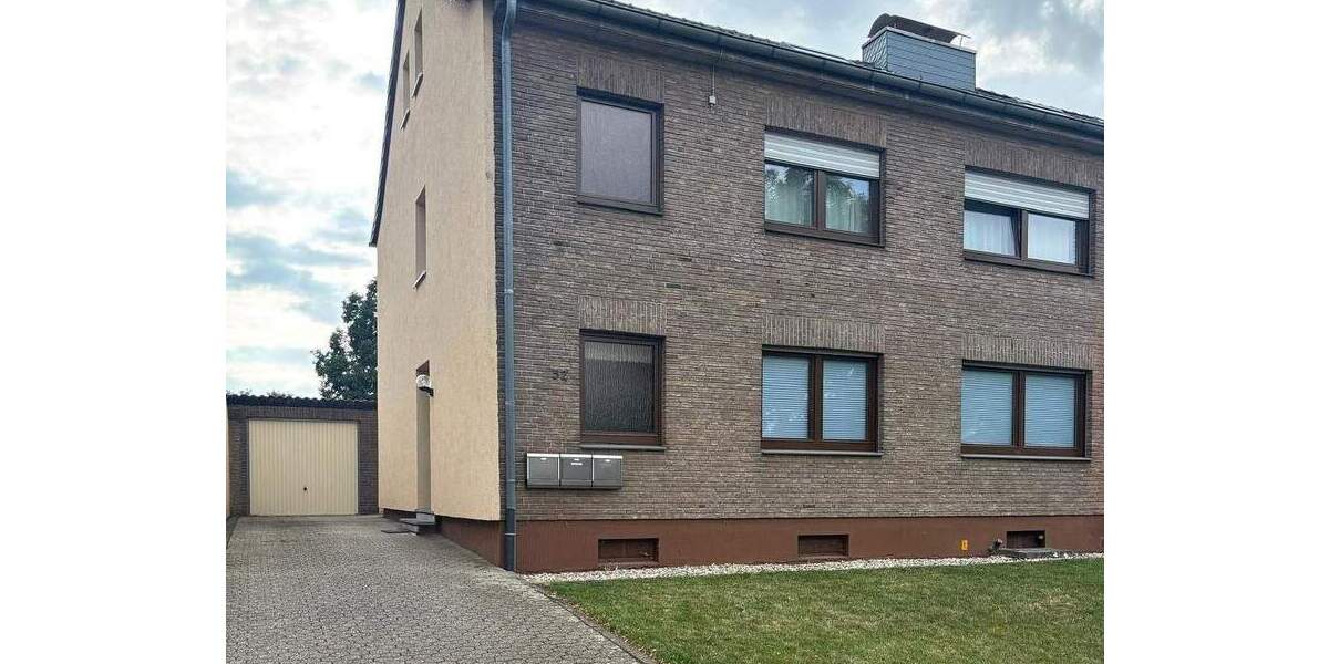 Mehrfamilienhaus, Wohnhaus Bedburg Grottenherten - 7 Zimmer, 190 m&sup2;, 385.000&euro; | Angebot:25751198