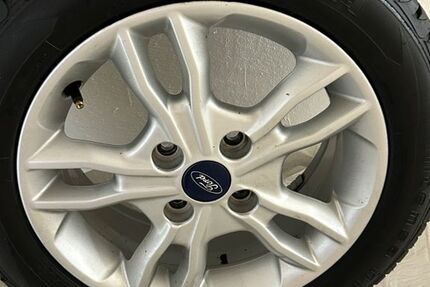 Ford Fiesta 106.554 km 3.150 &euro; Aachen 52080