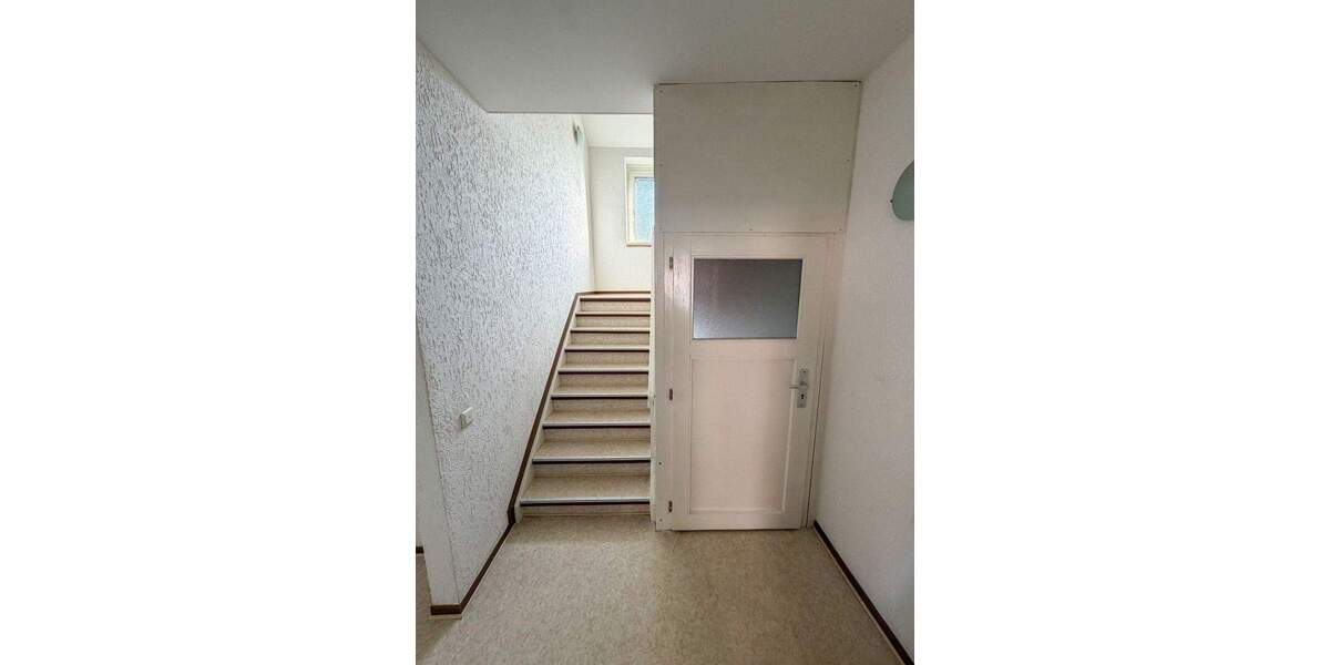 Reihenmittelhaus Stolberg (Rheinland) / Büsbach Büsbach - 7 Zimmer, 173 m&sup2;, 359.000&euro; | Angebot:25686987