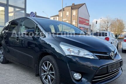 Toyota Verso 135.000 km 5.990 &euro; Eschweiler 52249