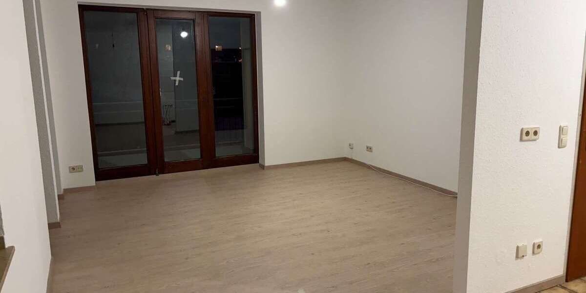 Etagenwohnung Aachen Forst - 2 Zimmer, 59 m&sup2;, 179.000&euro; | Angebot:24708634