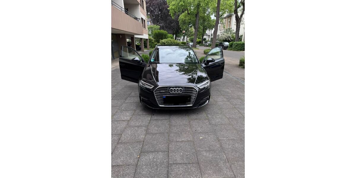 Audi A3 82.750 km 18.500 &euro; Würselen 52146
