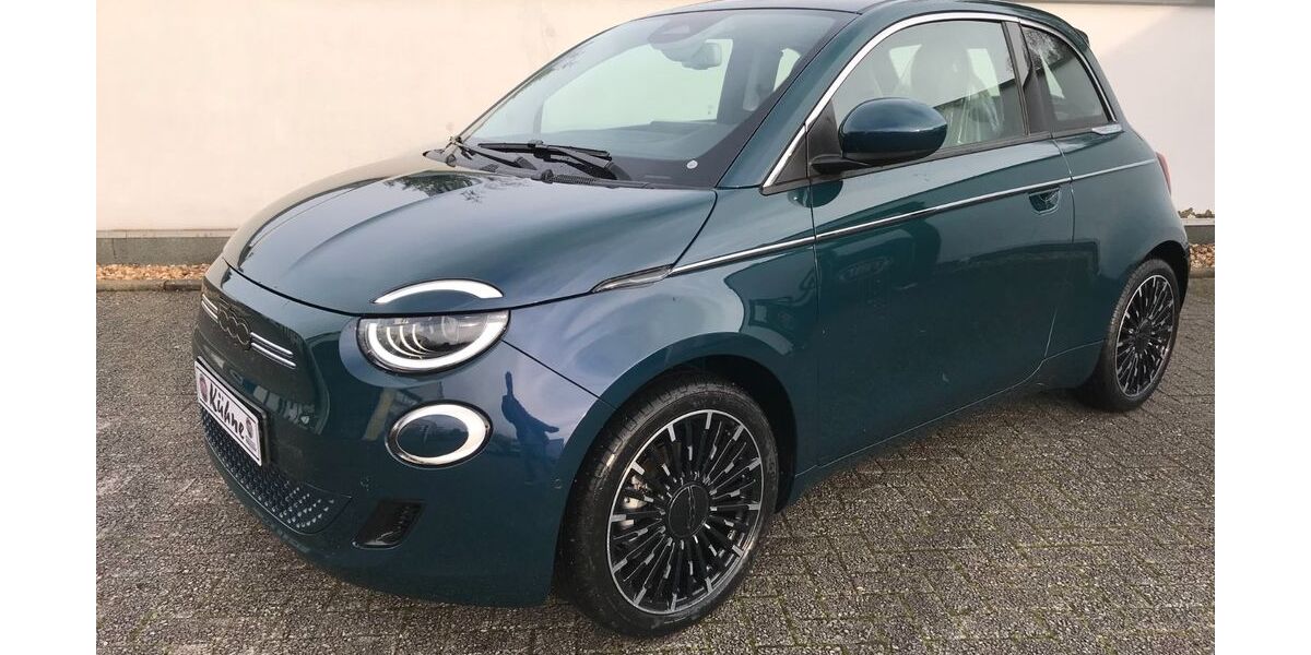 Fiat 500e 19.999 km 27.980 &euro; Baesweiler 52499