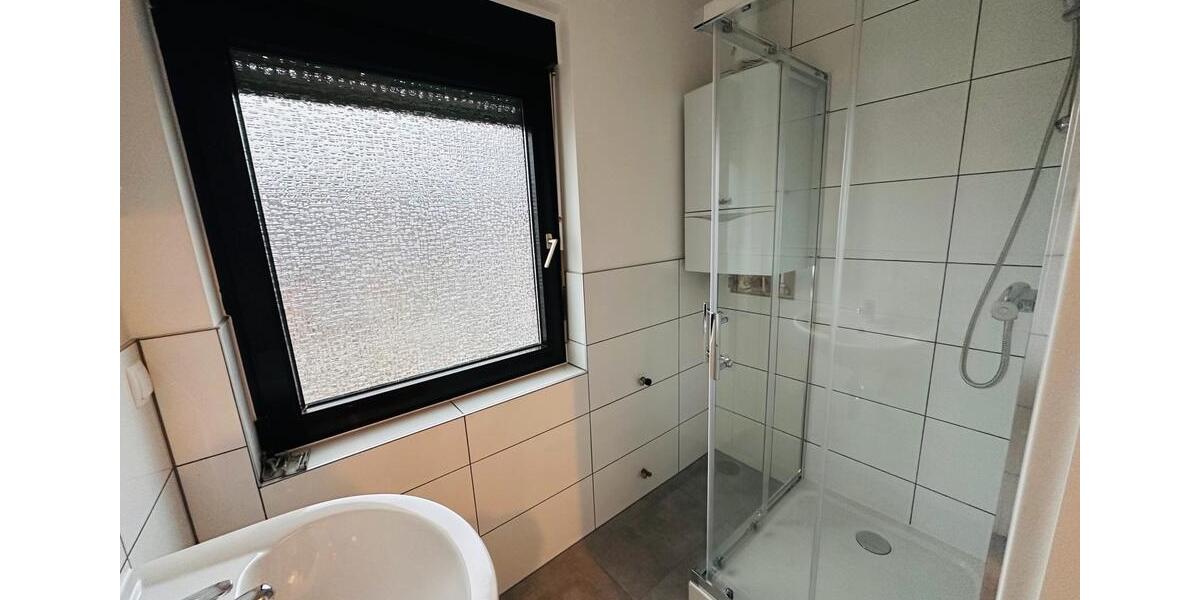 Dachgeschoßwohnung Eschweiler - 2 Zimmer, 68 m&sup2;, 660&euro; | Angebot:25982672