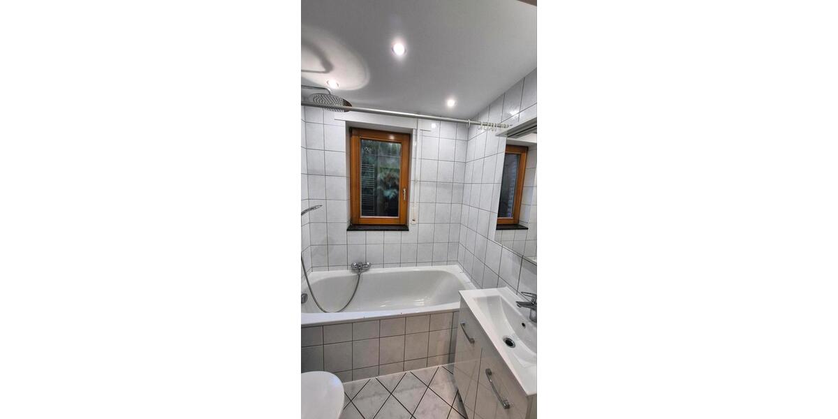 Etagenwohnung Stolberg (Rheinland) - 1.5 Zimmer, 45 m&sup2;, 500&euro; | Angebot:25304072