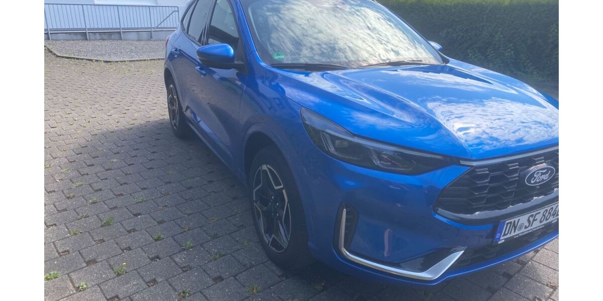Ford Kuga 13.000 km 39.200 &euro; Düren 52353