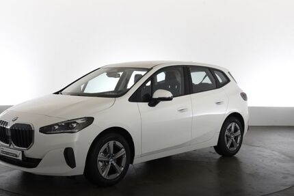 BMW 216 Active Tourer 8.604 km 26.660 &euro; Aachen 52078