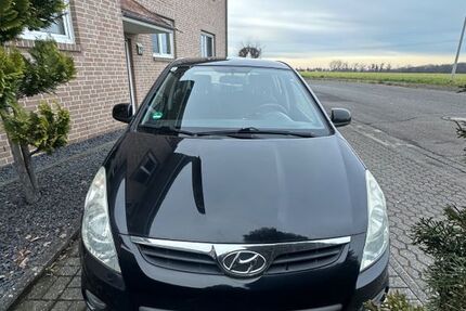 Hyundai i20 108.616 km 3.500 &euro; Herzogenrath 52134