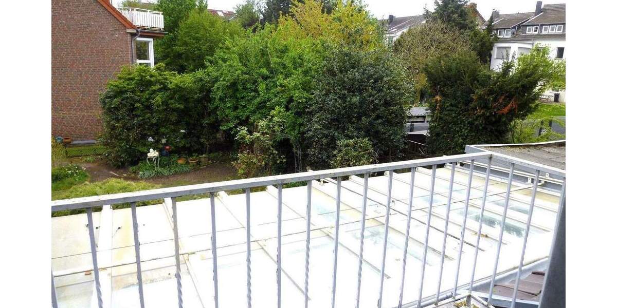 Bungalow Baesweiler - 5 Zimmer, 150 m&sup2;, 300.000&euro; | Angebot:25671392