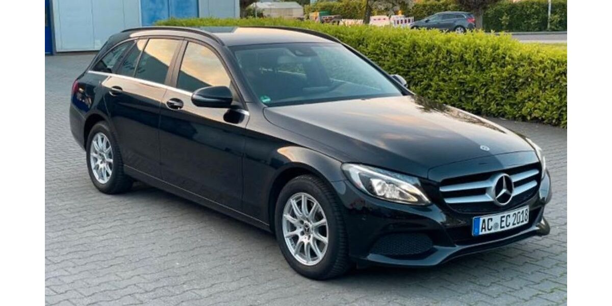 Mercedes-Benz C 200 165.786 km 12.990 &euro; Herzogenrath 52134