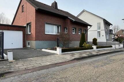 Haus Geilenkirchen Bauchem - 2 Zimmer, 66 m&sup2;, 225.000&euro; | Angebot:26192202