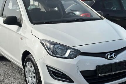 Hyundai i20 131.100 km 3.450 &euro; Düren 52349