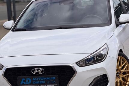 Hyundai i30 74.938 km 13.600 &euro; Hückelhoven 41836