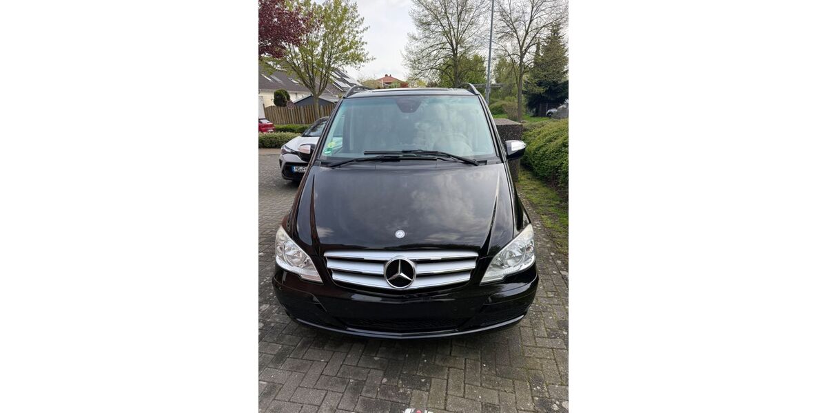 Mercedes-Benz Viano 201.000 km 14.800 &euro; Erkelenz 41812