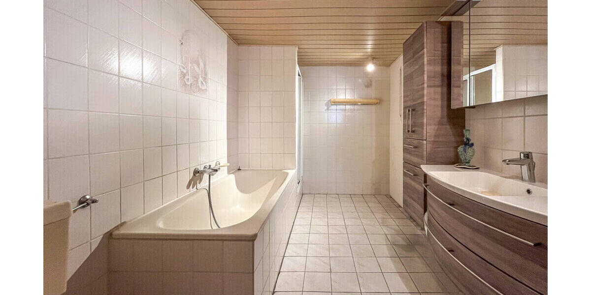 Reihenendhaus Herzogenrath Kohlscheid - 6 Zimmer, 108 m&sup2;, 235.000&euro; | Angebot:26207181