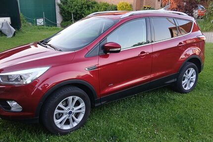 Ford Kuga 91.000 km 15.000 &euro; Düren 52355