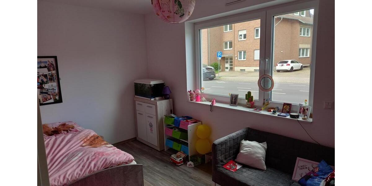Etagenwohnung Düren Distelrath - 3 Zimmer, 80 m&sup2;, 295.000&euro; | Angebot:26943175