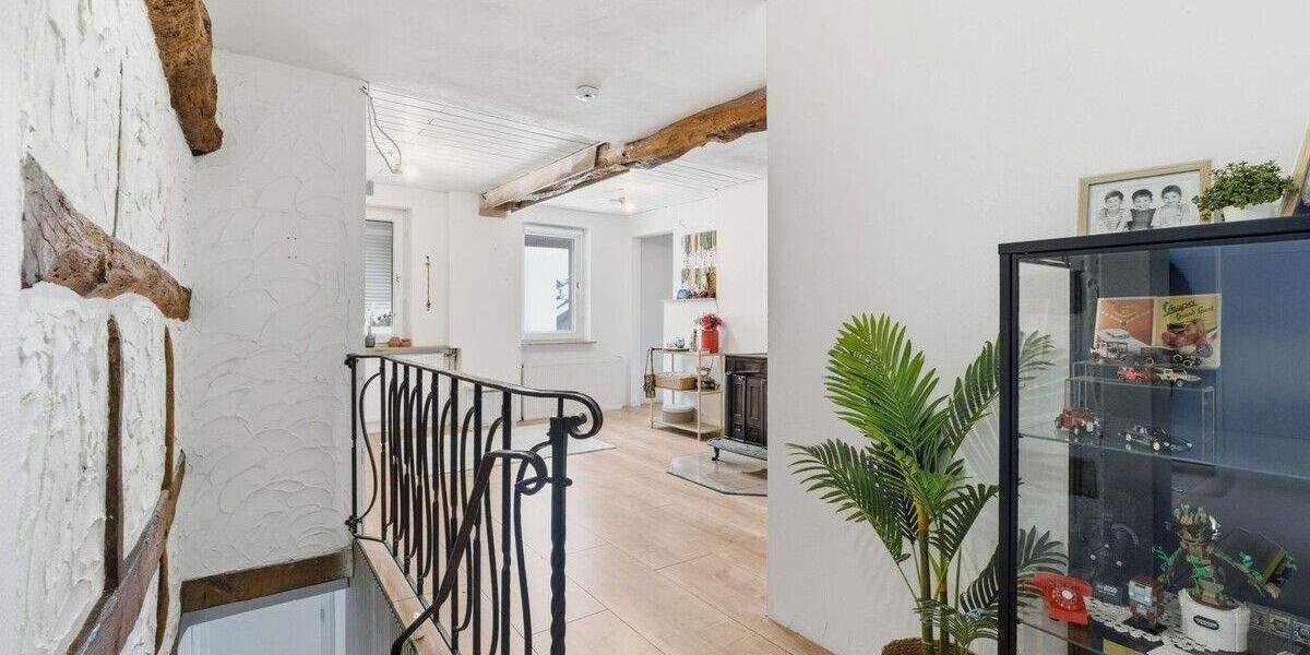 Einfamilienhaus Würselen - 7 Zimmer, 147 m&sup2;, 340.000&euro; | Angebot:25666053