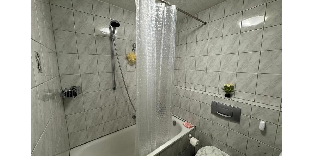 Dachgeschoßwohnung Alsdorf - 2 Zimmer, 46 m&sup2;, 420&euro; | Angebot:26602671