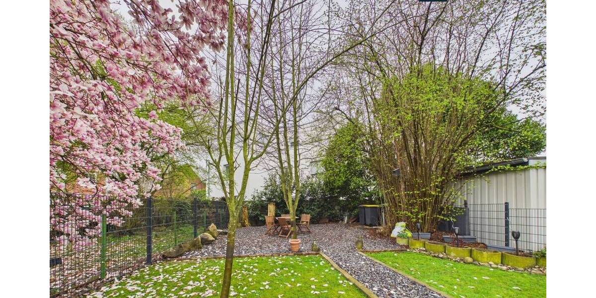 Reihenmittelhaus Übach Palenberg Übach - 5 Zimmer, 136 m&sup2;, 249.000&euro; | Angebot:25969251