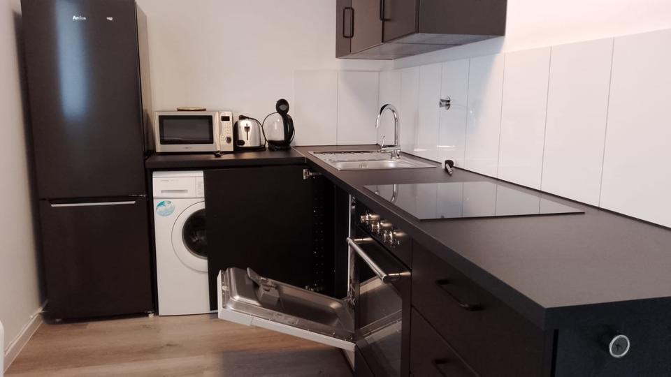 Etagenwohnung Aachen Aachen-Mitte - 2 Zimmer, 61 m&sup2;, 990&euro; | Angebot:25870127