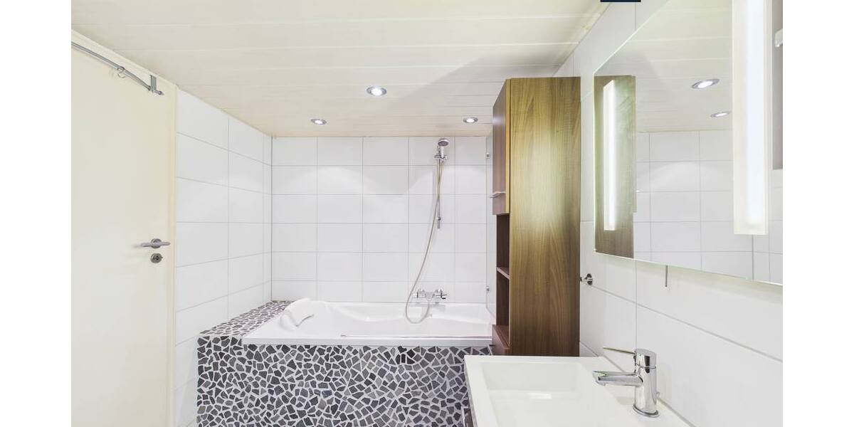Einfamilienhaus Baesweiler - 6 Zimmer, 137 m&sup2;, 199.000&euro; | Angebot:26527340