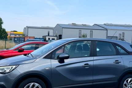 Opel Crossland (X) 81.000 km 6.800 &euro; Düren 52351
