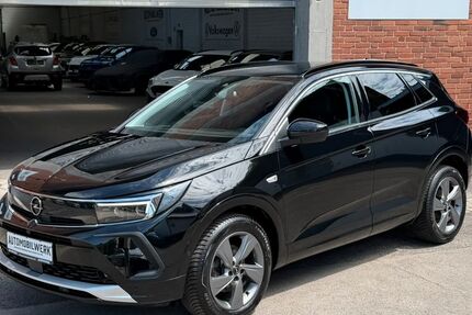 Opel Grandland (X) 122.290 km 15.699 &euro; Düren 52353