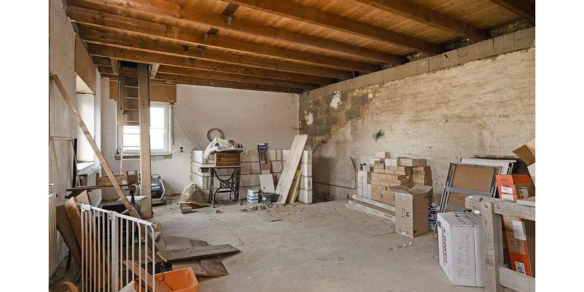 Einfamilienhaus Gangelt / Stahe Stahe - 8 Zimmer, 225 m&sup2;, 325.000&euro; | Angebot:25746547