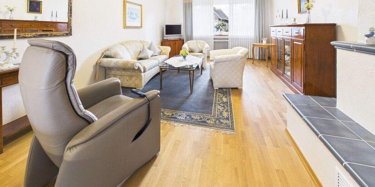 Einfamilienhaus Gangelt Schierwaldenrath - 7 Zimmer, 195 m&sup2;, 439.000&euro; | Angebot:25748237