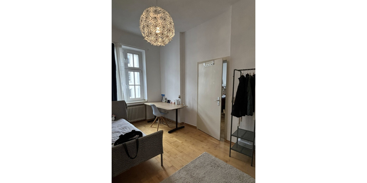 Etagenwohnung Aachen Aachen-Mitte - 3 Zimmer, 77 m&sup2;, 323&euro; | Angebot:25417012