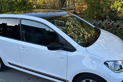 VW up! 69.383 km 8.299 &euro; Aachen 52080