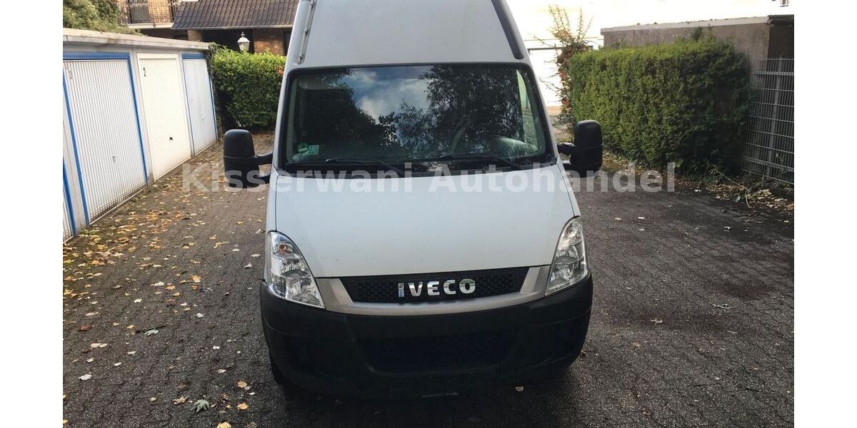 IVECO Andere 380.000 km 3.000 &euro; Aachen 52068