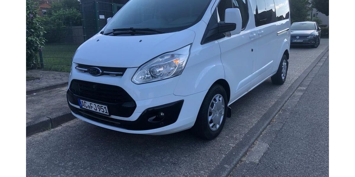 Ford Tourneo Custom 319.900 km 15.800 &euro; Alsdorf 52477