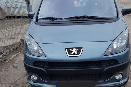 Peugeot 1007 106.404 km 3.800 &euro; Düren 52353