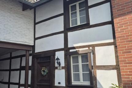 Haus Erkelenz - 4 Zimmer, 130 m&sup2;, 1.400&euro; | Angebot:26224849