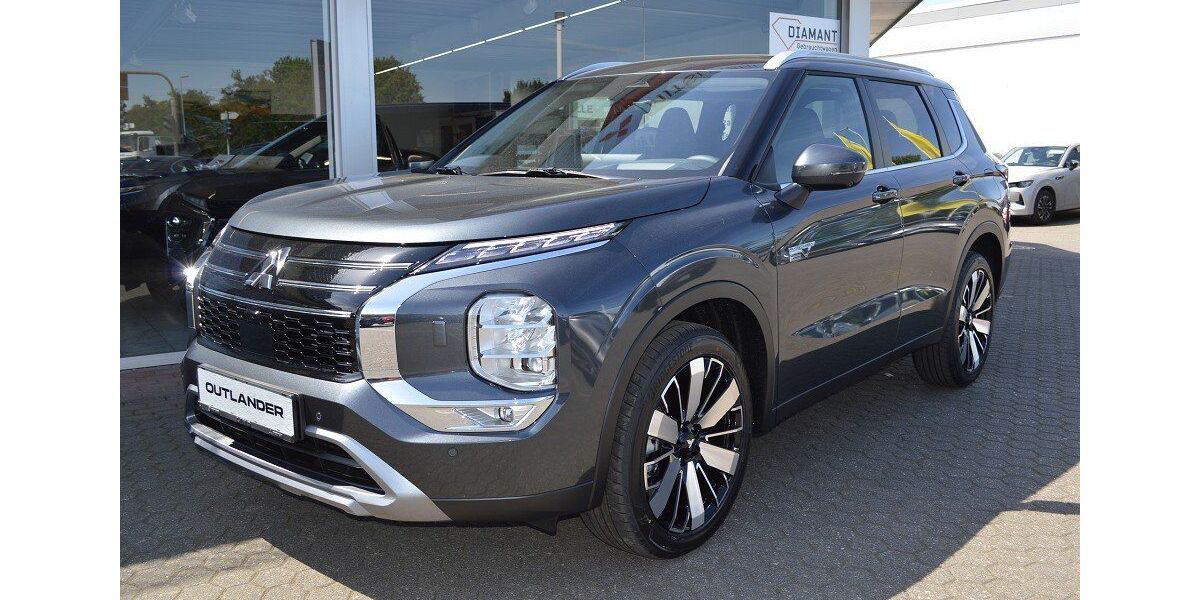 Mitsubishi Outlander 2.650 km 47.980 &euro; Heinsberg 52525