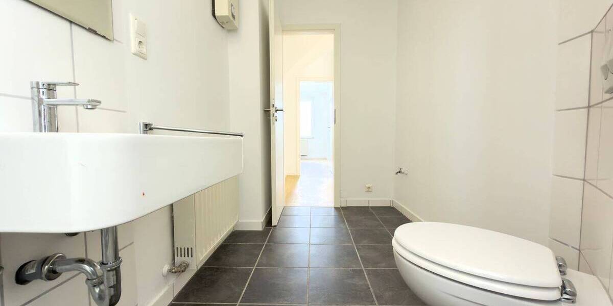 Etagenwohnung Aachen Aachen-Mitte - 2 Zimmer, 75 m&sup2;, 227.500&euro; | Angebot:26107049