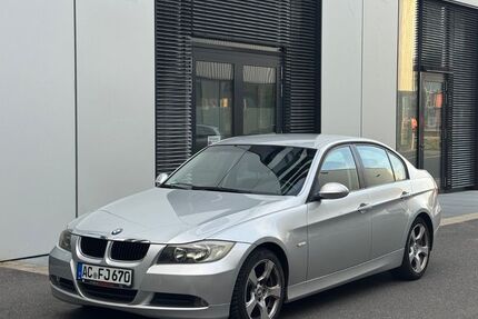 BMW 318 192.000 km 3.899 &euro; Aachen 52078