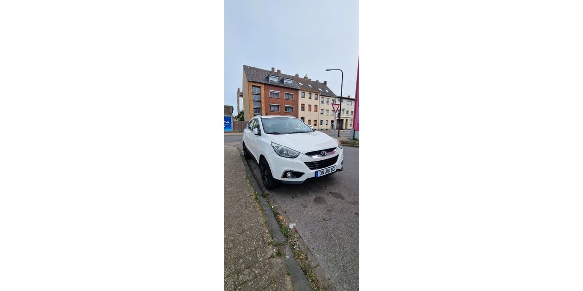 Hyundai ix35 110.900 km 8.500 &euro; Düren 52351