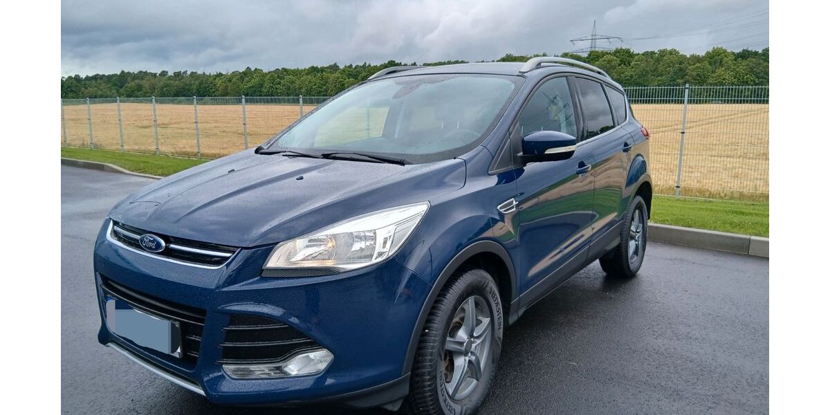 Ford Kuga 120.000 km 8.900 &euro; Kreuzau 52372