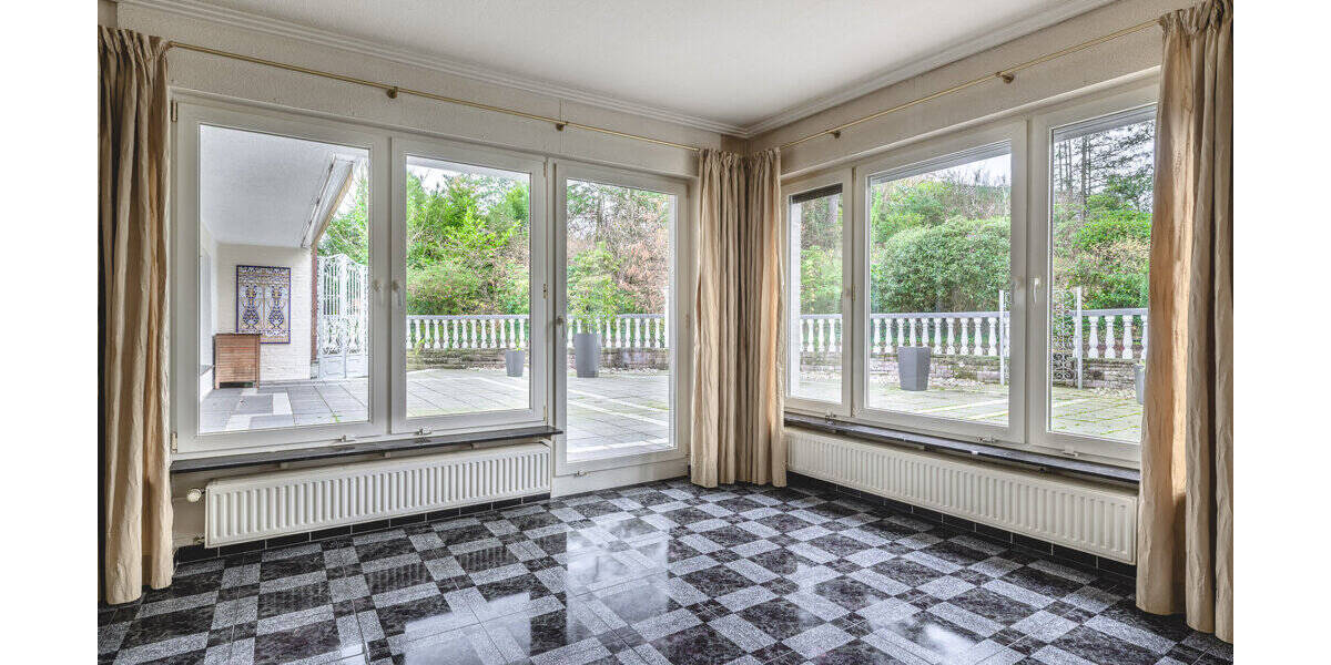 Mehrfamilienhaus, Wohnhaus Aachen Aachen-Mitte - 7 Zimmer, 253 m&sup2;, 995.000&euro; | Angebot:26207189