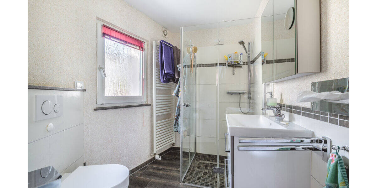 Einfamilienhaus Alsdorf - 6 Zimmer, 168 m&sup2;, 335.000&euro; | Angebot:26392126